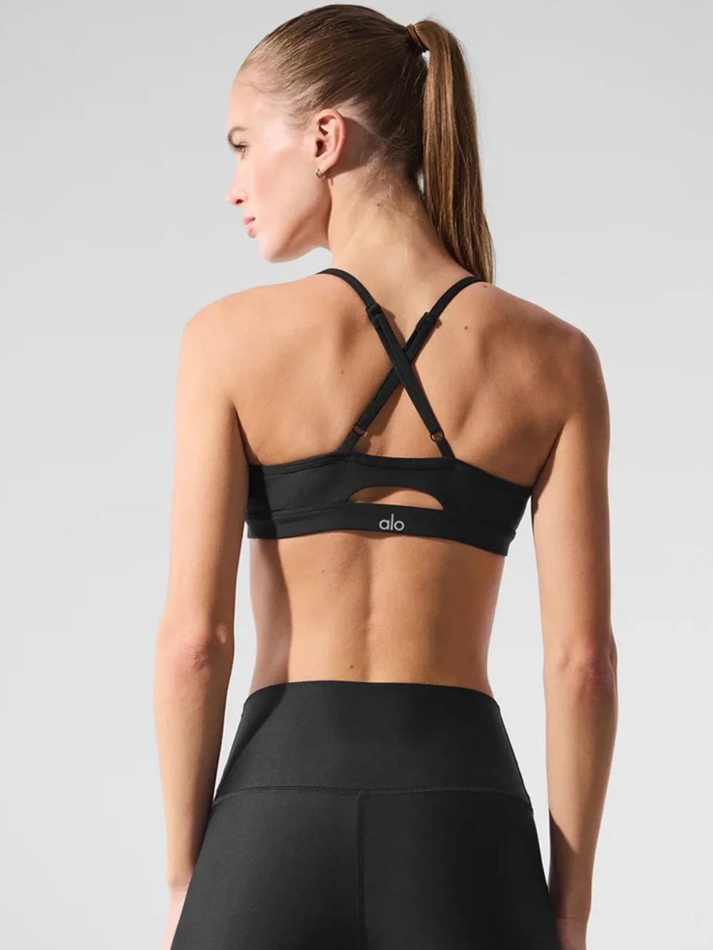 Alo Yoga Airlift Intrigue Sports Bra